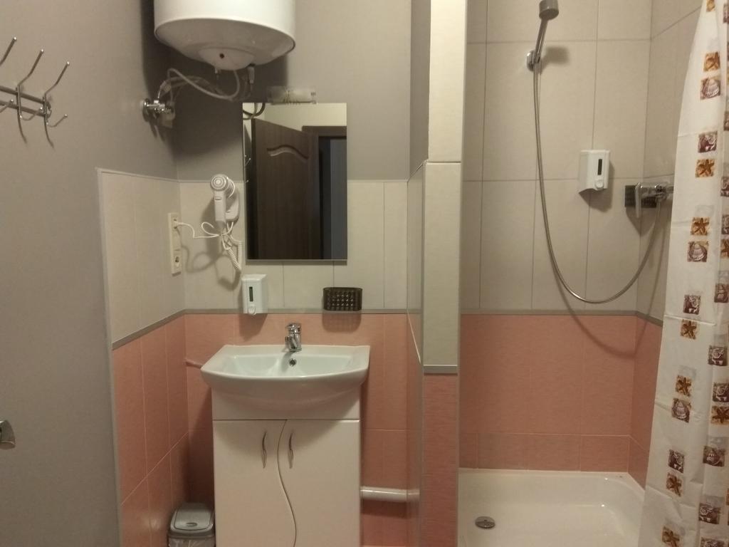 S&M Apartments - Zarichna كييف المظهر الخارجي الصورة